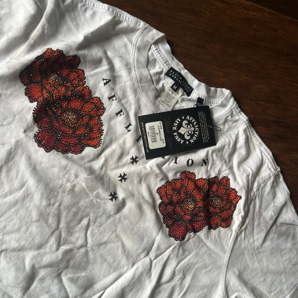 Affliction White and Red Short Sleeve Tee - Picture 4 of 5